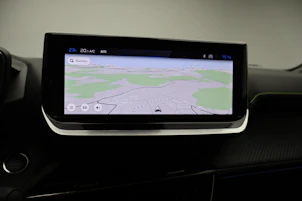 Fahrzeugbild PEUGEOT 2008 1.2 Hybrid 145 GT