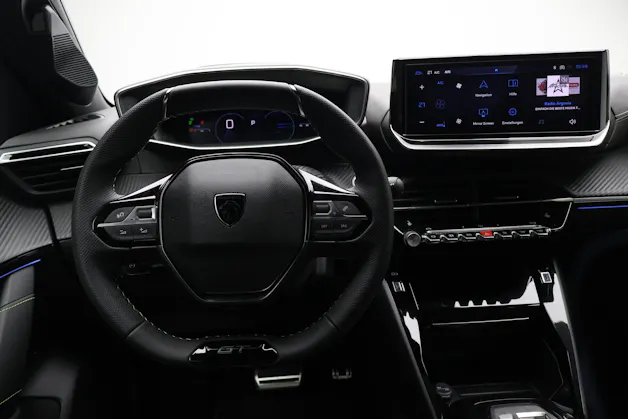 Peugeot 208 1.2 Hybrid 145 GT