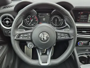 Alfa Romeo Stelvio 2.0 Q4 280 Veloce Sky
