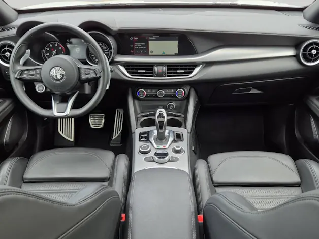 Alfa Romeo Stelvio 2.0 Q4 280 Veloce Sky