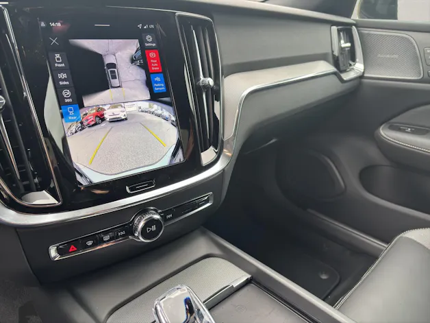 Volvo V60 2.0 B4 Plus Dark
