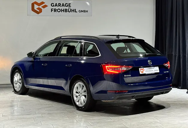 Škoda Superb Combi 1.8 TSI Ambition DSG | 1.Hand | AHK 1800Kg |