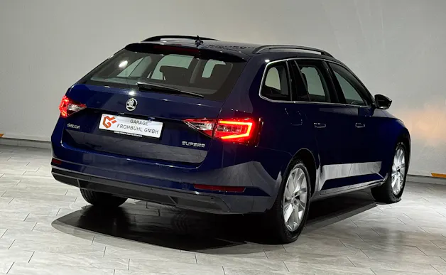 Škoda Superb Combi 1.8 TSI Ambition DSG | 1.Hand | AHK 1800Kg |