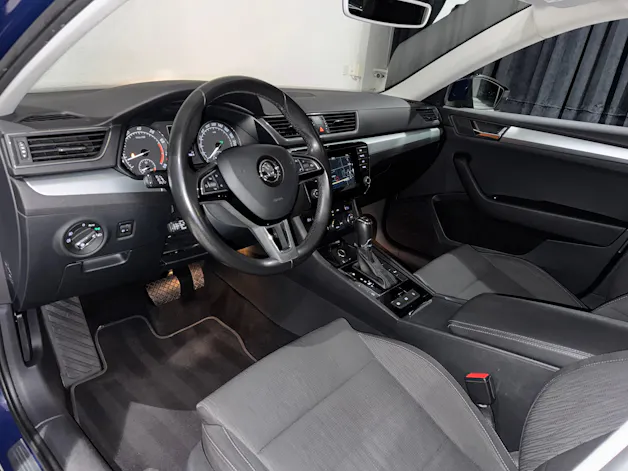 Škoda Superb Combi 1.8 TSI Ambition DSG | 1.Hand | AHK 1800Kg |