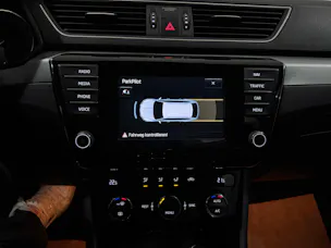 Škoda Superb Combi 1.8 TSI Ambition DSG | 1.Hand | AHK 1800Kg |