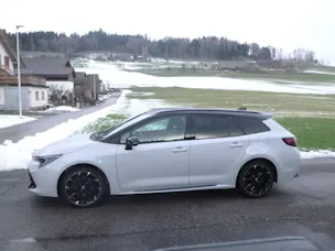 Toyota Corolla Touring Sports 2.0 HSD GR-S e-CVT