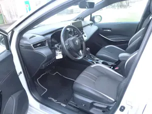 Toyota Corolla Touring Sports 2.0 HSD GR-S e-CVT