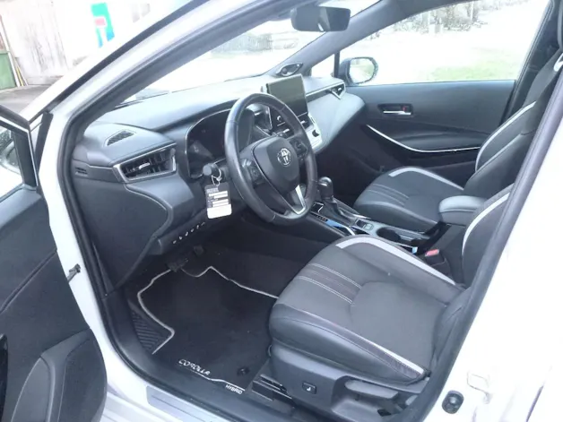 Toyota Corolla Touring Sports 2.0 HSD GR-S e-CVT