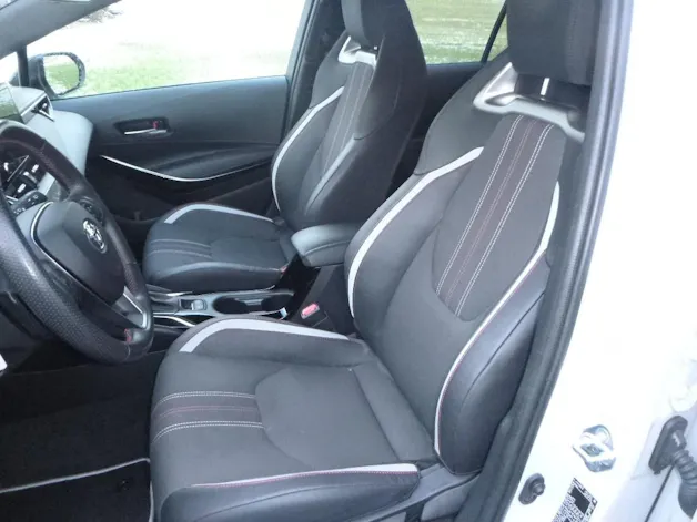 Toyota Corolla Touring Sports 2.0 HSD GR-S e-CVT