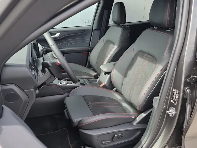 Ford Kuga 2.5 Hybrid ST-Line X 4x4