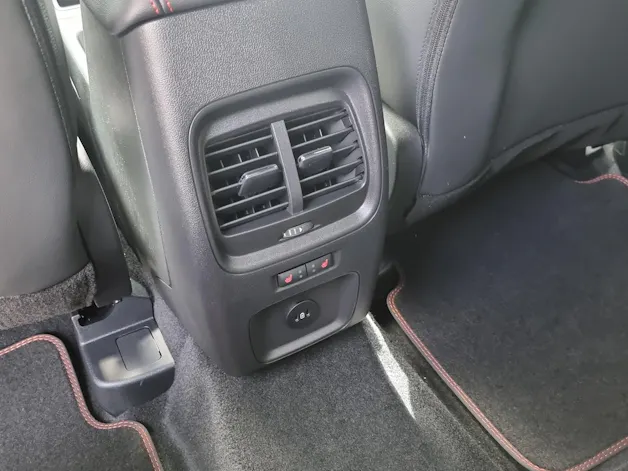 Ford Kuga 2.5 Hybrid ST-Line X 4x4