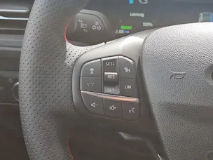 Ford Kuga 2.5 Hybrid ST-Line X 4x4