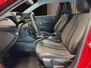 Peugeot 2008 1.2 PureTech Allure Pack EAT8