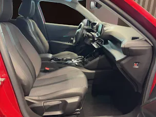 Peugeot 2008 1.2 PureTech Allure Pack EAT8