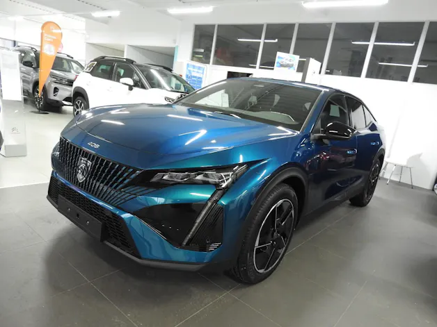 Peugeot 408 1.6 PHEV 225 GT