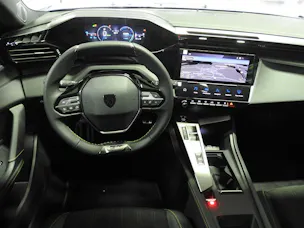Peugeot 408 1.6 PHEV 225 GT