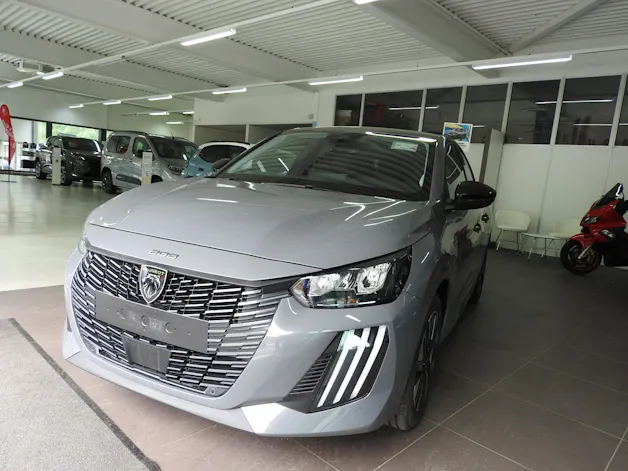 Peugeot 208 1.2 MHEV 110 Allure Premium