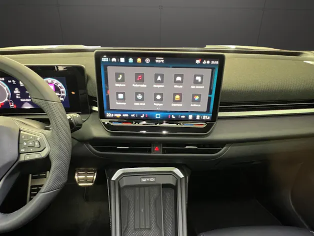 VW T-Roc 1.5 eTSI mHEV R-Line DSG