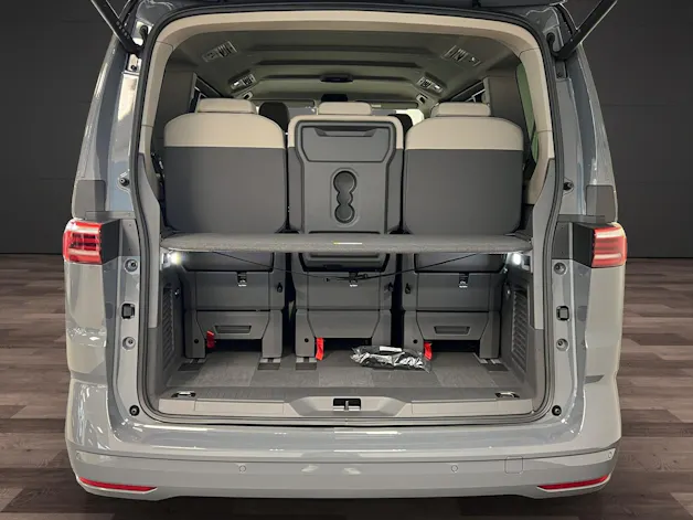 VW Multivan 2.0 TSI Life Edition DSG