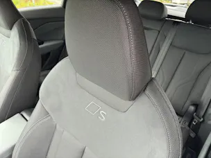 Audi Q3 SUV 110 kW TFSI S tronic