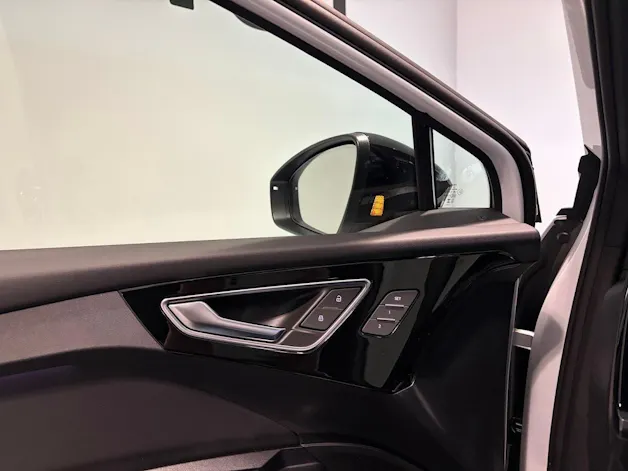 Audi Q4 e-tron 45 Edition Swiss Ski quattro