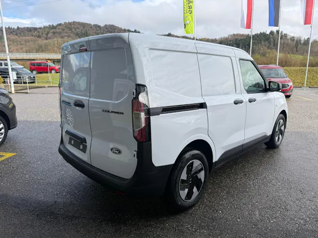 Ford E-Transit Courier Van Trend 43,5kWh