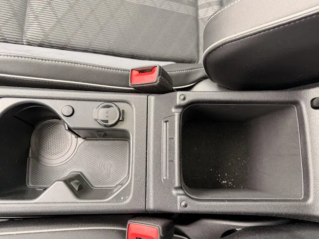 VW Golf 2.0 TSI DSG 4 MOTION R-LINE *** PANORAMAGLASDACH & VIELES MEHR ***