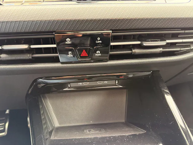 VW Golf 2.0 TSI DSG 4 MOTION R-LINE *** PANORAMAGLASDACH & VIELES MEHR ***