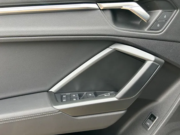 Audi Q3 35 TFSI S line Attraction S-tronic