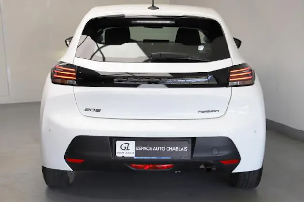 Peugeot 208 1.2 MHEV 110 Style