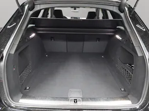 Audi RS4 Avant quattro tiptronic