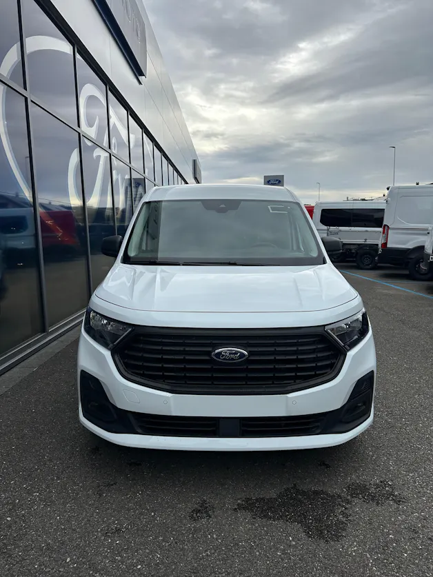 FORD Transit Connect fourg. 2.0 Eco Trend/L1/122CV/Aut.