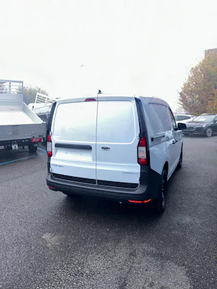 FORD Transit Connect fourg. 2.0 Eco Trend/L1/122CV/Aut.