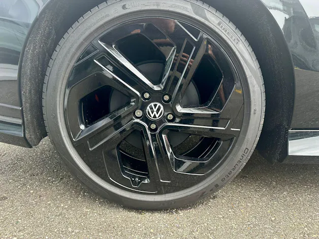 VW VW ID.7 Tourer GTX 86 kWh GTX 4 Motion BLACK EDITION