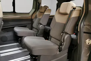 VW Multivan 2.0 TDI Life Edition DSG