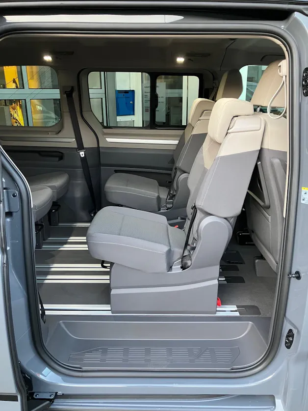 VW Multivan 2.0 TDI Life Edition DSG