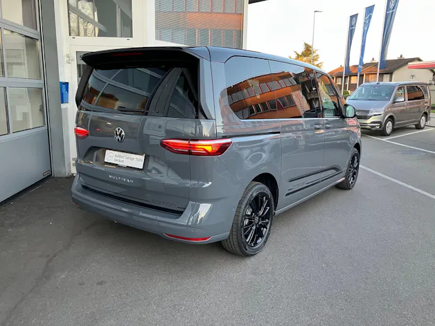 VW Multivan 2.0 TDI Life Edition DSG