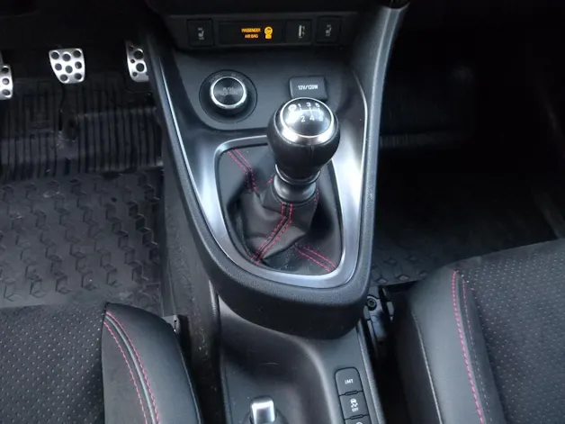 Toyota Yaris 1.6 GR Sport