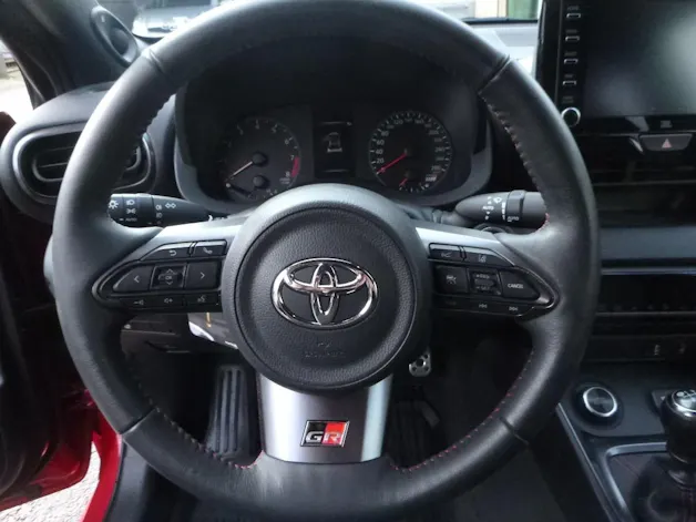 Toyota Yaris 1.6 GR Sport