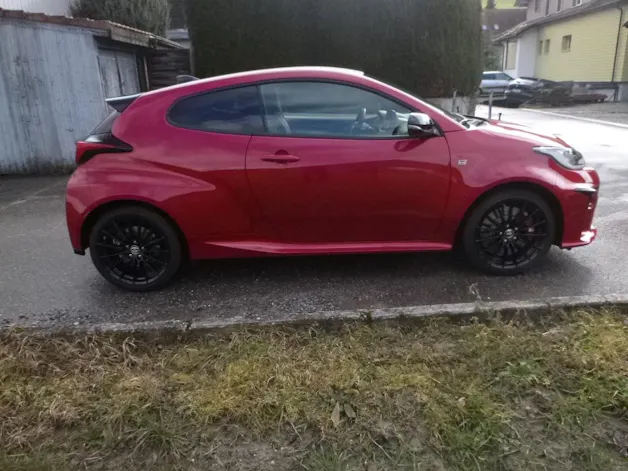 Toyota Yaris 1.6 GR Sport