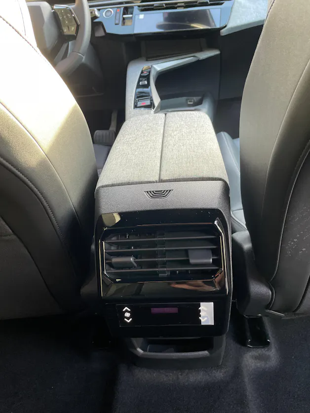 Peugeot 5008 145 Hybrid e-DCS6 Allure Premium