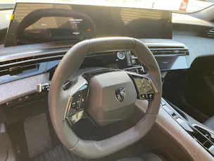 Peugeot 5008 145 Hybrid e-DCS6 Allure Premium