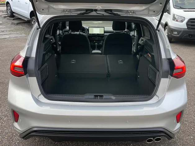 Ford Focus 1.0i EcoB Hybrid 125 ST-Line