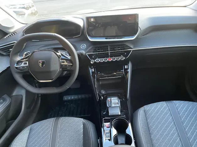 Peugeot 208 1.2 MHEV 110 Allure Premium