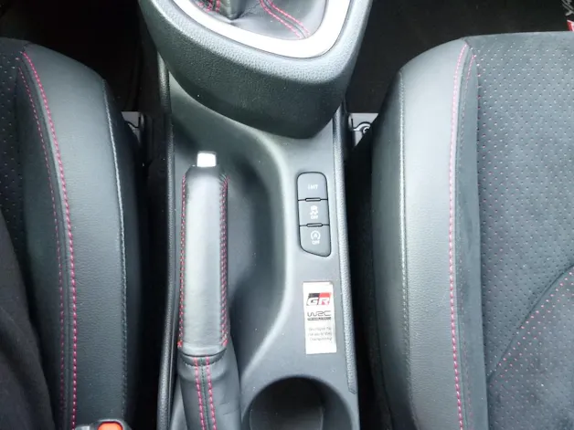 Toyota Yaris 1.6 GR Sport