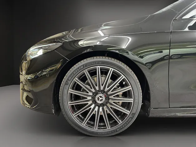 Mercedes-Benz CLA 350 4MATIC Shooting Brake EQ