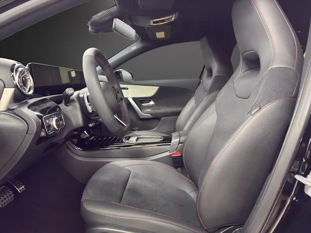 Mercedes-Benz A 220 4Matic 8G-DCT