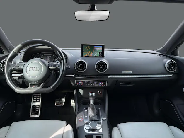 Audi RS3 2.5 TSI quattro