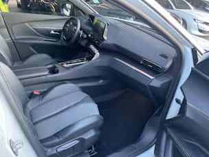 Peugeot 5008 1.5 BlueHDi Allure Pack EAT8