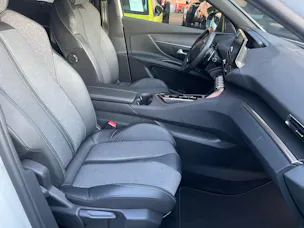 Peugeot 5008 1.5 BlueHDi Allure Pack EAT8